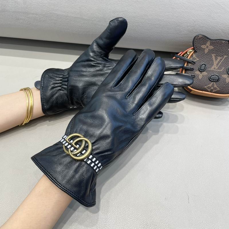 Gucci Gloves M L 010229